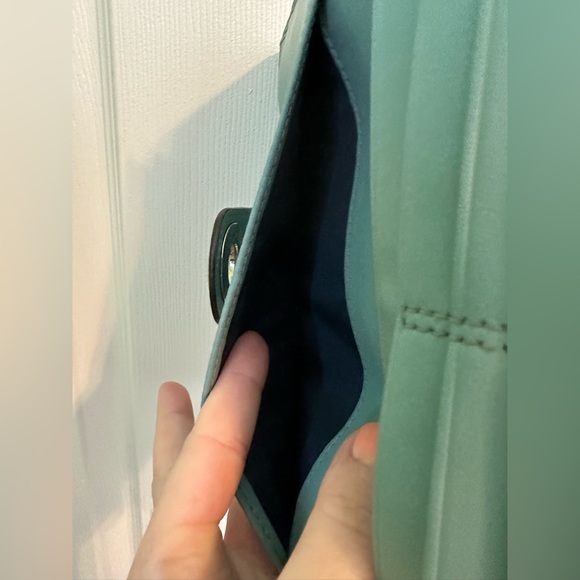 VINTAGE ROBIN EGG BLUE COACH WALLET IN GREAT CONDITION - Picture 9 of 13